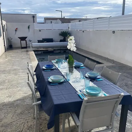 Moderne Avec Piscine Villa *
