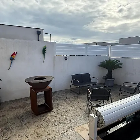 Villa Moderne Avec Piscine Sérignan