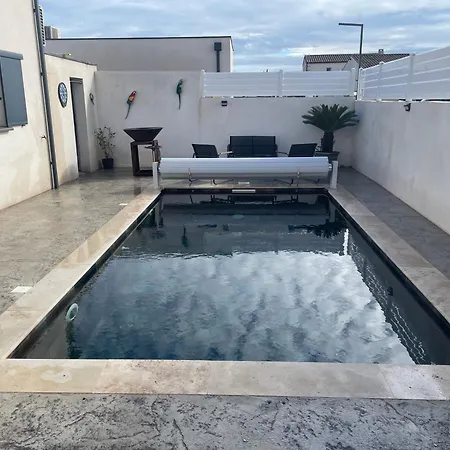 Moderne Avec Piscine *
