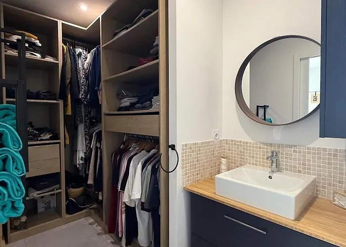 Moderne Avec Piscine ヴィラ *