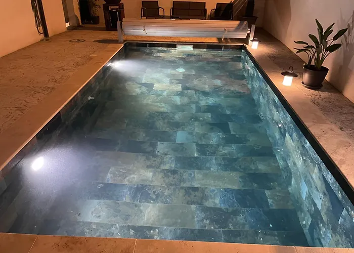 ヴィラ Moderne Avec Piscine Sérignan