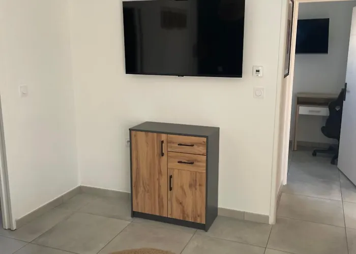 ヴィラ Moderne Avec Piscine Sérignan